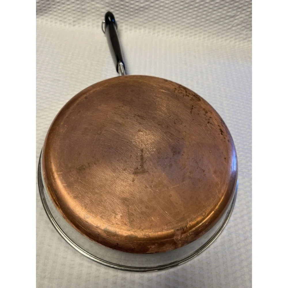 Revere Ware 10-inch 1801 Copper Botton Skillet‎ Clinton, Il USA No Lid